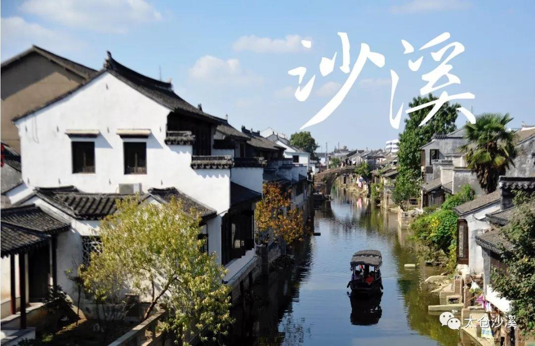 困在俱乐部的少女